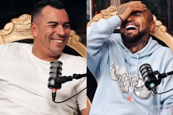 Esteban Paredes fue entrevistado por Arturo Vidal ,Captura