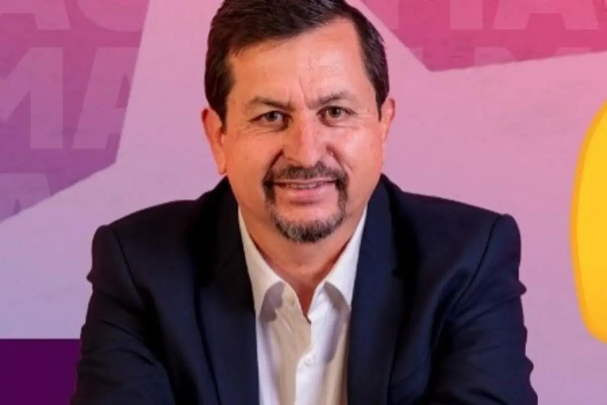 Eduardo Espinoza, alcalde de Macul, Redes sociales