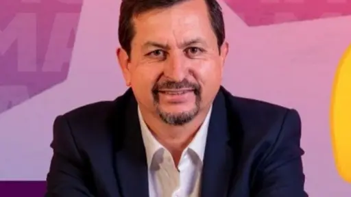 Eduardo Espinoza, alcalde de Macul, Redes sociales
