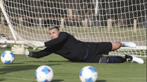 Cristóbal Campos, Cedida