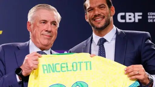 Carlo Ancelotti con la tarea de ganar el Mundial de 2026, red X