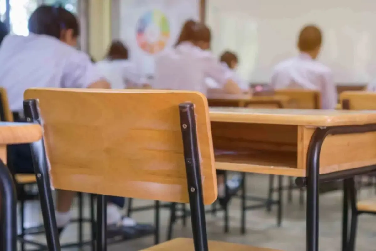 Una violenta reacción de un alumno en Taltal, Agencia Uno