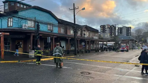 La ciudad de Puerto Varas en alerta roja, red X