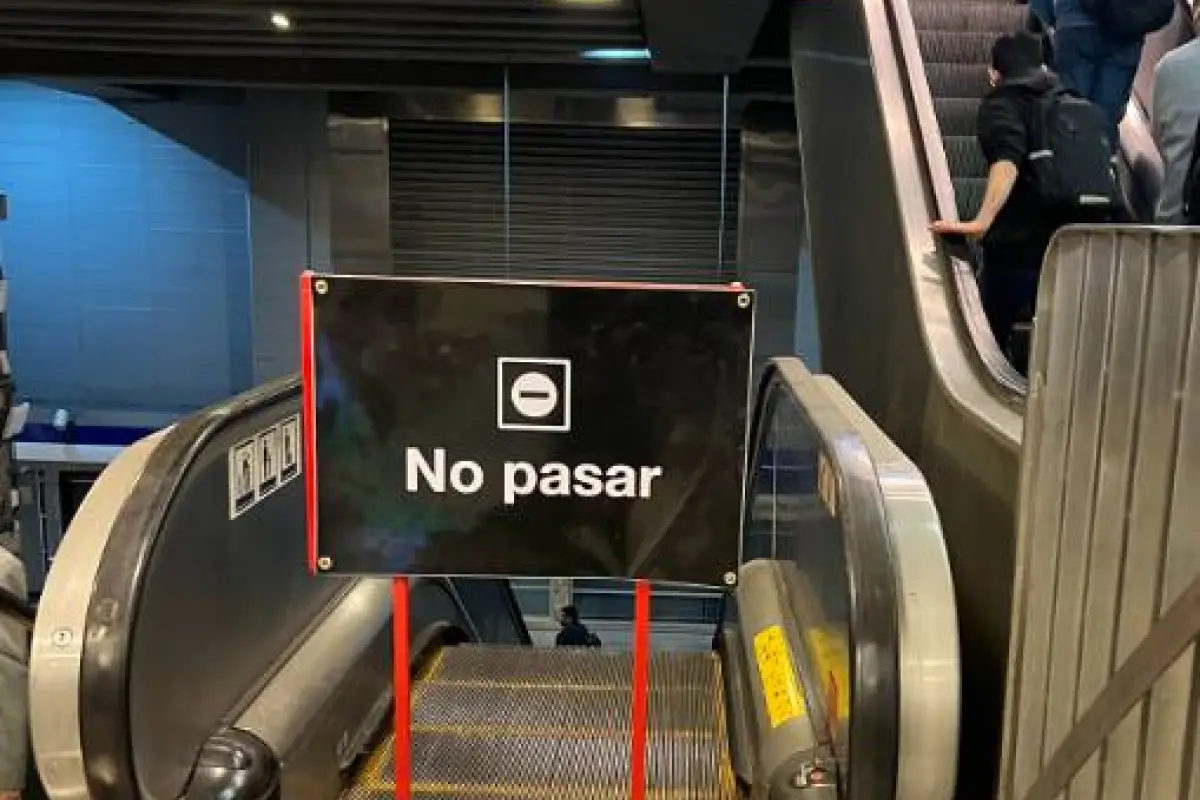 Escaleras del Metro de Santiago, Redes Sociales