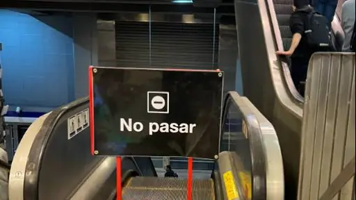 Escaleras del Metro de Santiago, Redes Sociales