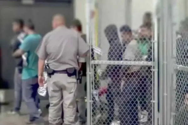Trump propone pagar mil dólares a indocumentados que acepten autodeportarse ,Redes sociales | Referencial