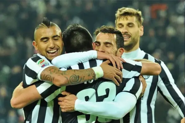 Carlos Tevez jugó con Vidal en la Juventus ,Instagram