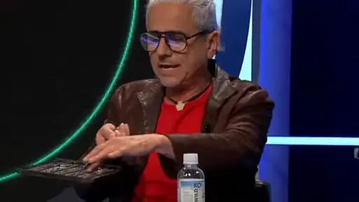 Pablo Herrera llegó con un tostador de pan a Sin Filtros, Captura