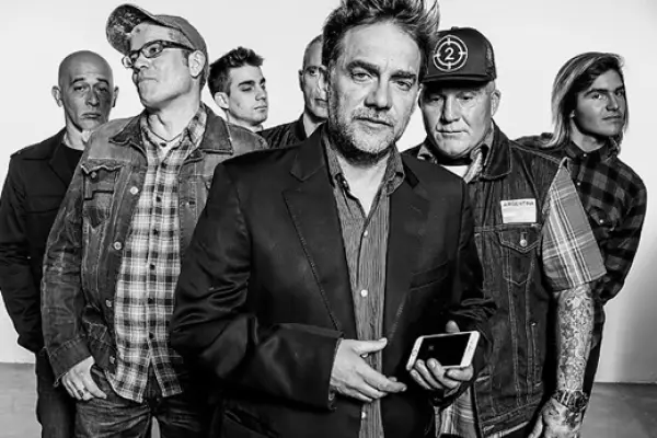 Los Fabulosos Cadillacs ,Cedida