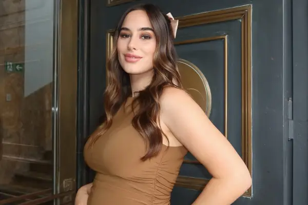 Melina Noto ,Instagram