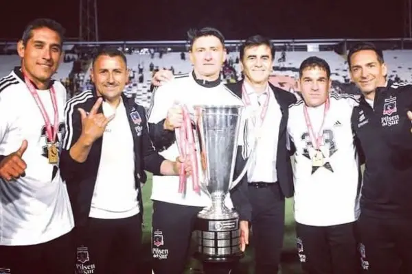 El equipo técnico de Gustavo Quinteros en Colo Colo ,Instagram