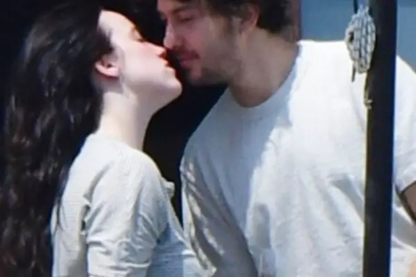 Billie Eilish es vista besando al actor Nat Wolff ,Cedido