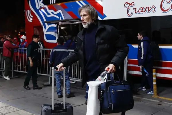 Ricardo Gareca tomó sus maletas ,red X