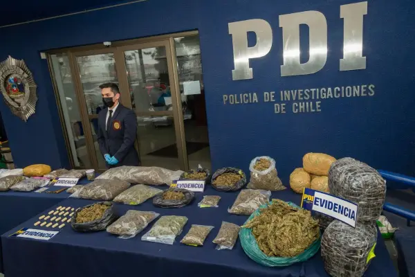 PDI detuvo a cinco involucrados ,Cedida