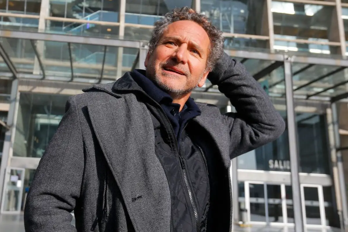 Juan Pablo Sáez , Redes sociales | Referencial