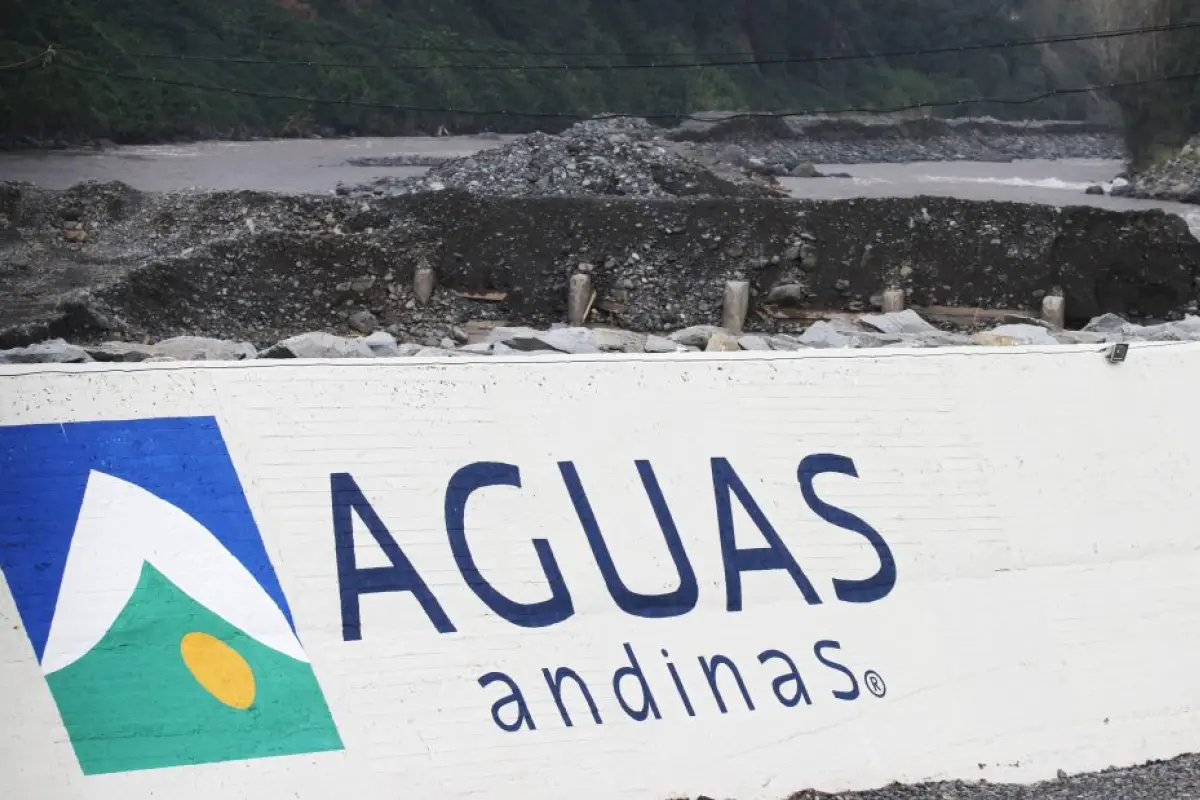 Aguas Andinas , Agencia Uno 