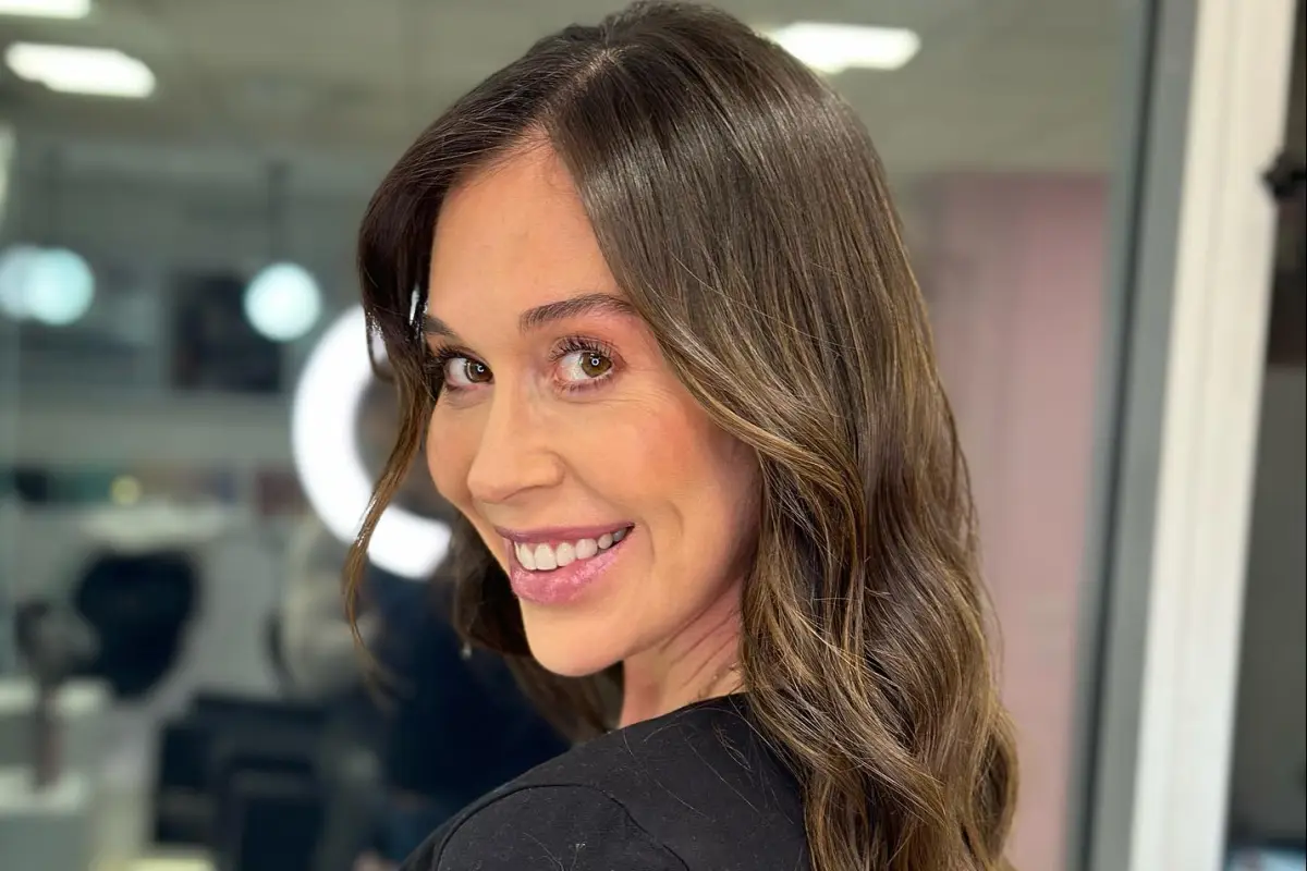 Vale Roth, Instagram