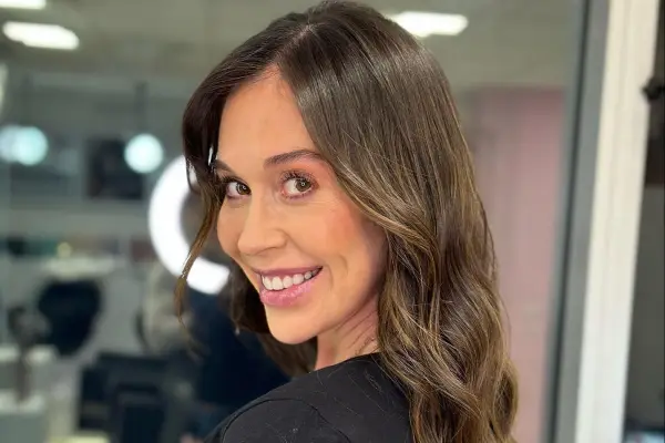 Vale Roth ,Instagram