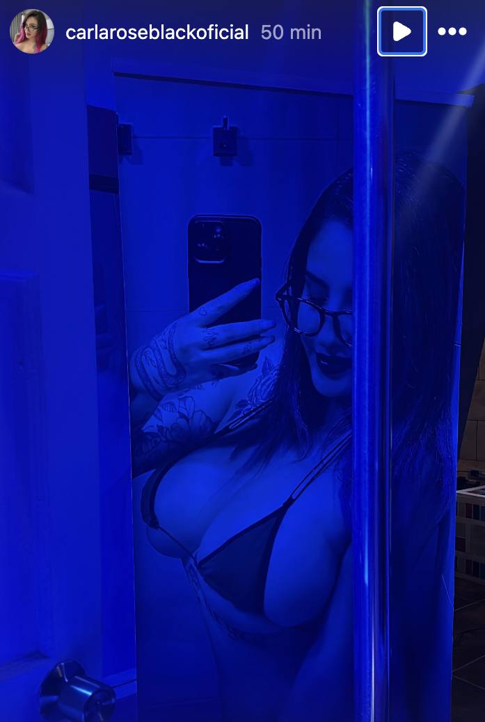 Carla Roseblack inició la transmisión de su récord - Instagram