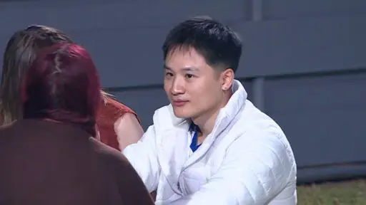 El coqueto momento entre la Chilota y Yuhui Lee, Canal 13