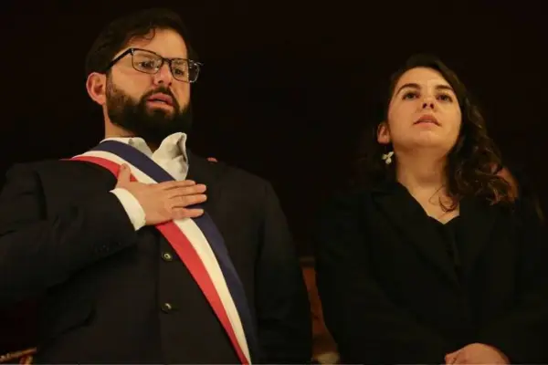 Gabriel Boric se convirtió en padre ,Agencia Uno