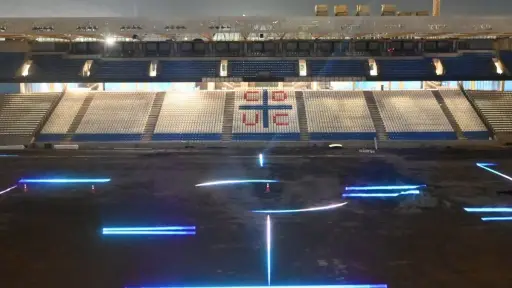 El flamante estadio Claro Arena de la UC, red X