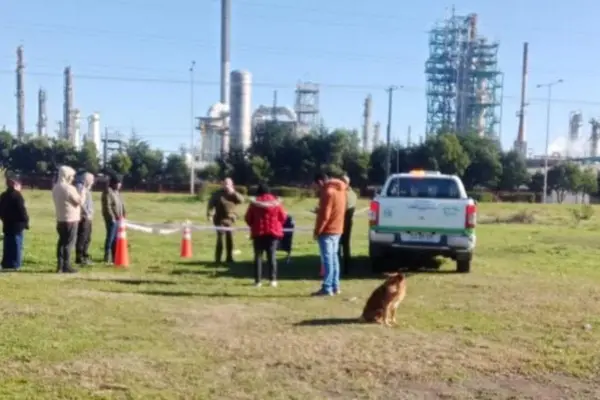 Un cuerpo apareció al interior de un carro de supermercado ,red X