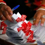 Las elecciones primarias del oficialismo, Agencia Uno