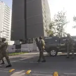 Vecinos temen por sujeto parapetado en San Miguel, Redes sociales | X