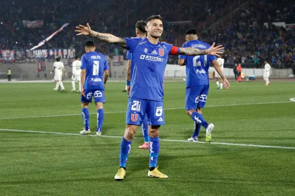 Charles Aránguiz anotó el primer gol en el Nacional ,Juan Pablo Carmona
