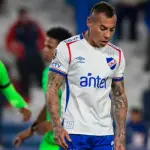 ¿Llegará Eduardo Vargas a la U?, Redes sociales | X