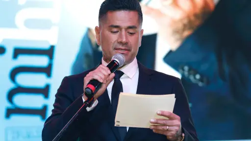 Jorge Acuña presentó su libro, Cedida