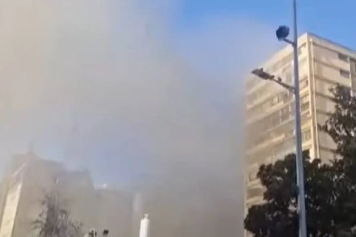 Incendio en el centro de Santiago, Redes sociales | X