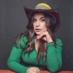 Ingrid Cruz en \Aguas de Oro\, Mega