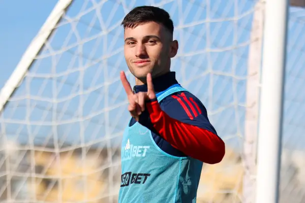 Felipe Salomoni ,La Magia Azul