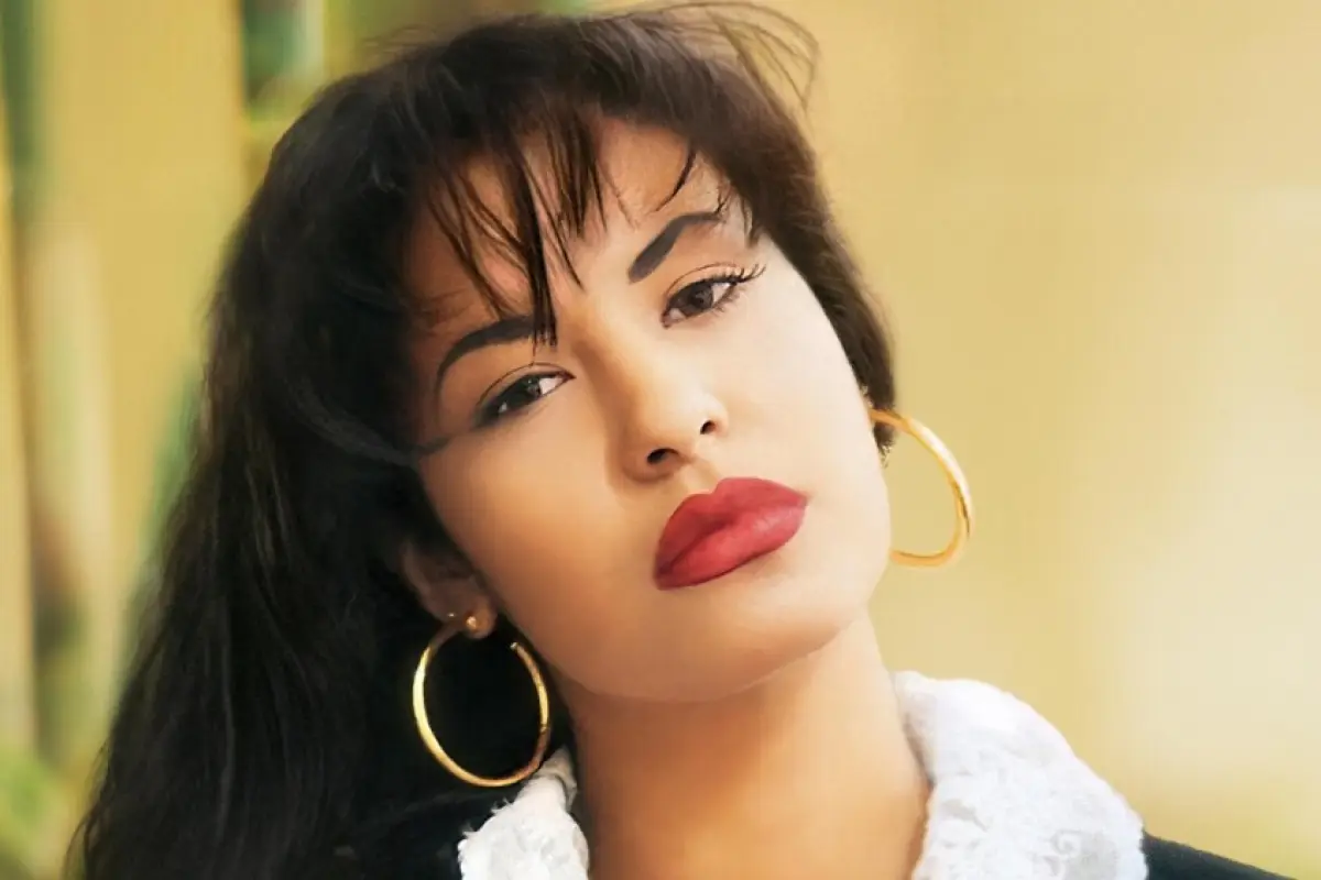 Selena Quintanilla , Redes sociales | Referencial
