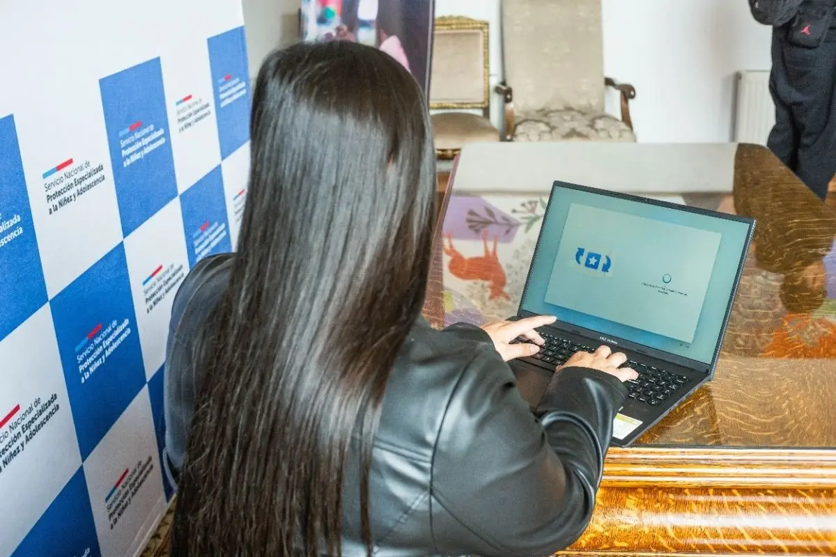 Jóvenes recibieron herramientas para sus estudios, Cedida