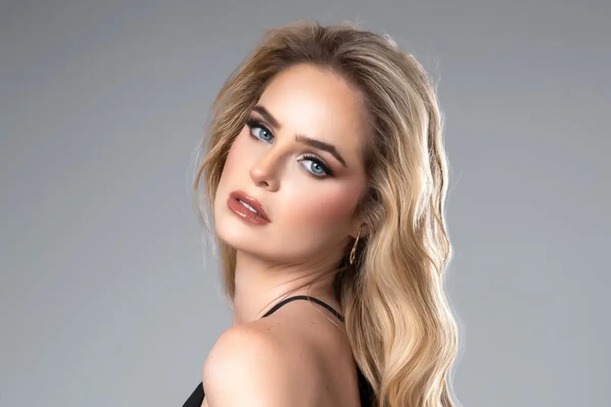 Inna Moll , Redes sociales | Referencial