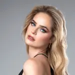 Inna Moll , Redes sociales | Referencial