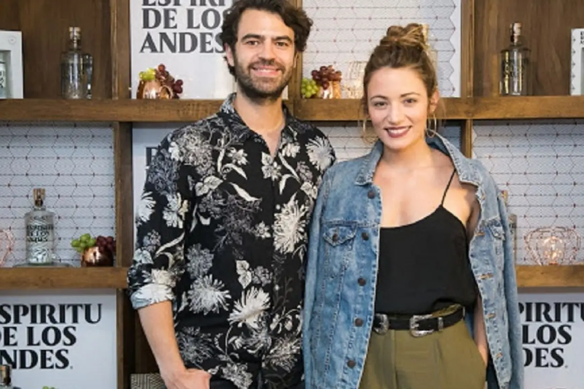 Jorge Arecheta y Josefina Fiebelkorn, Redes Sociales