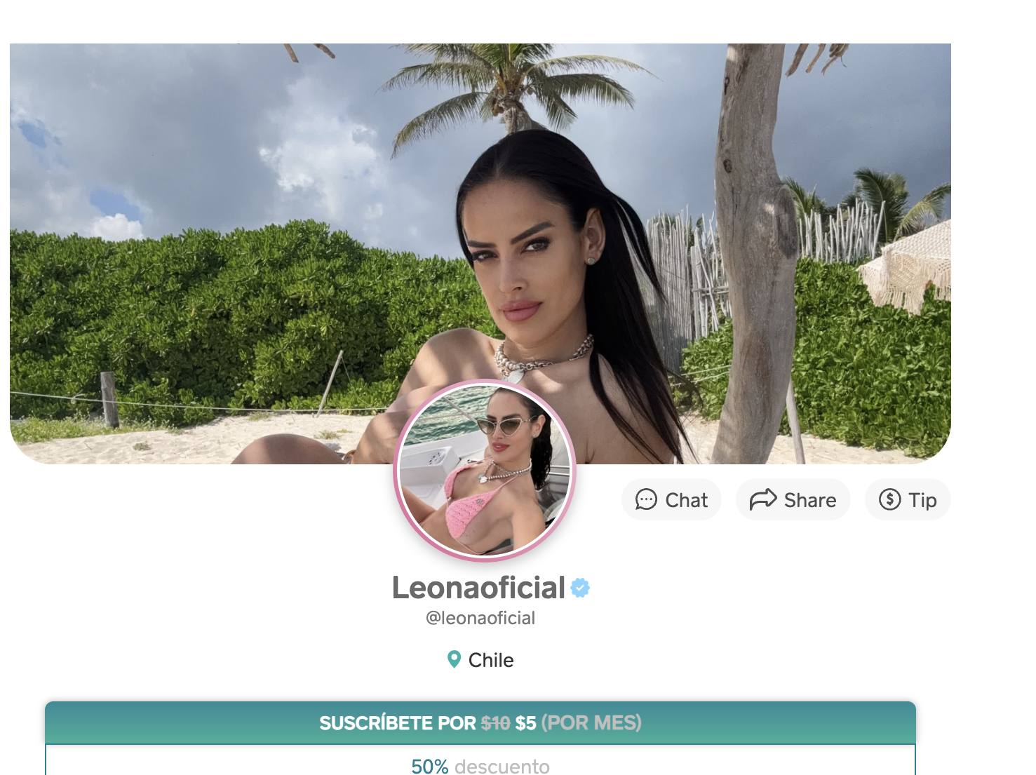 Adriana Barrientos vende su material erótico en Unlok - captura