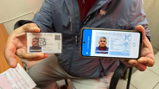 Licencia de conducir digital: conoce cómo funciona y cuándo llegará a Santiago,    