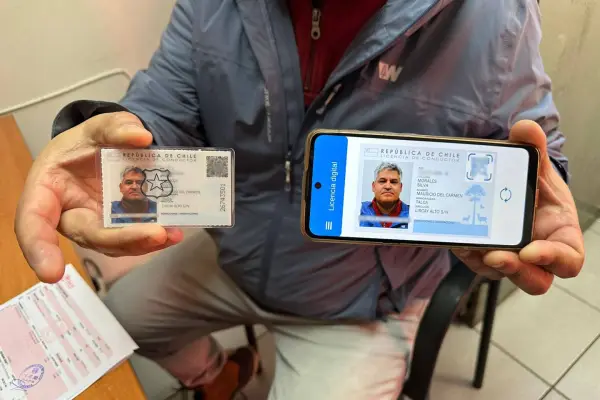 Licencia de conducir digital: conoce cómo funciona y cuándo llegará a Santiago ,   