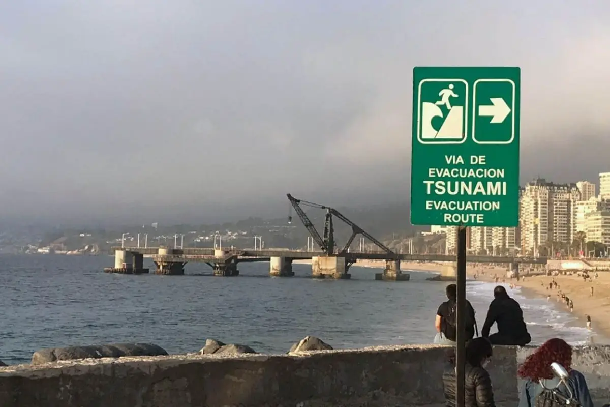 La población debe estar alerta en zonas costeras, Agencia Uno