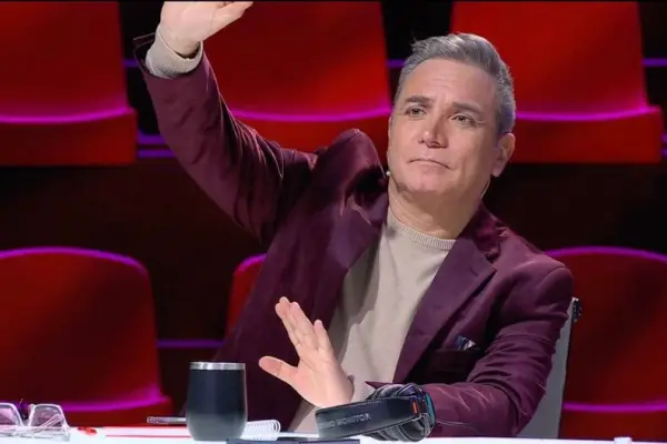Luis Jara conmueve a imitador de Juan Gabriel con emotivas palabras en Mi Nombre Es ,    
