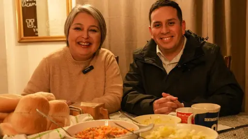 Jeannette Jara suma al alcalde de Puente Alto a su campaña para liderar red de voluntarios,    