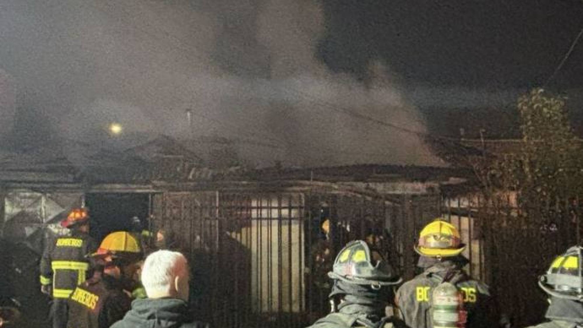 Terrible incendio en Talca mató s una madre y sus tres hijos