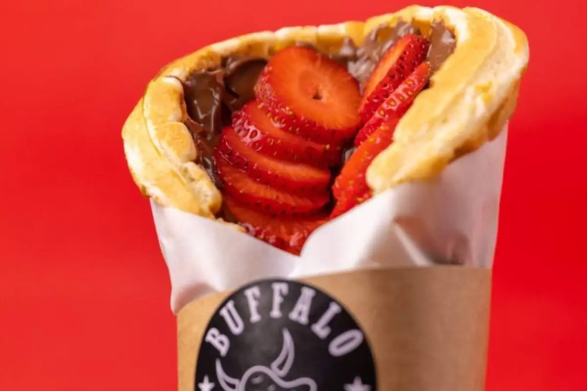 Buffalo Waffles, Cedida