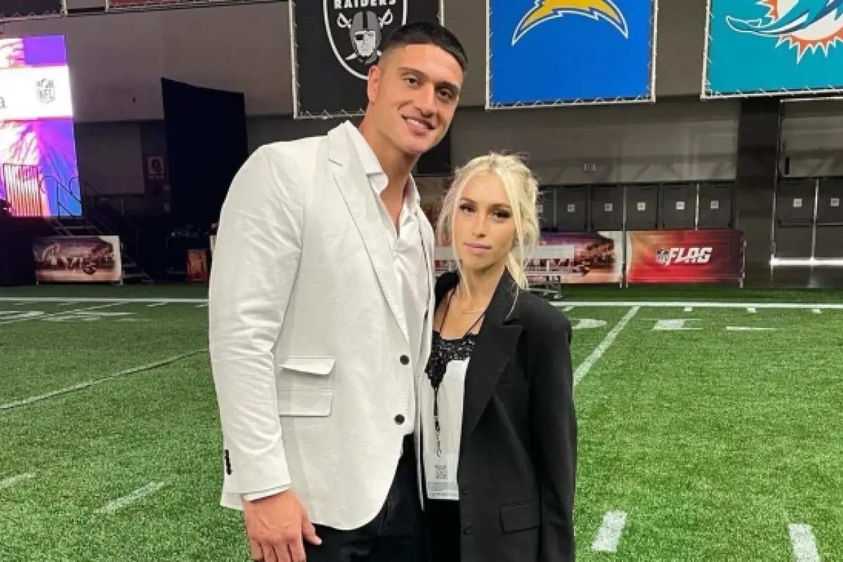 Sammis Reyes junto a Nicole Kotler, Redes sociales | Referencial