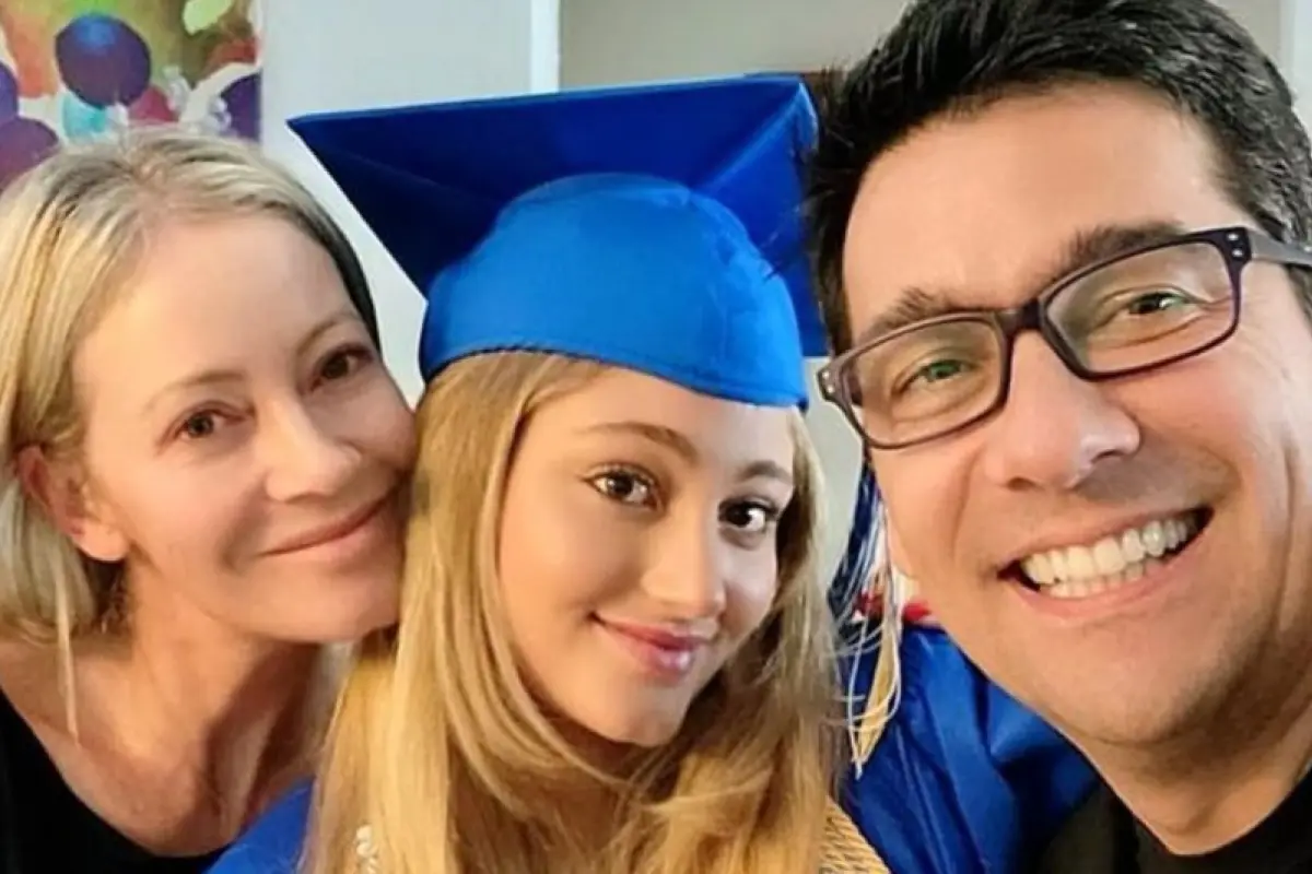 Florencia Araneda, Redes Sociales